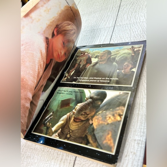 Lot of 4 Vintage Scholastic Books - Picture 11 of 16